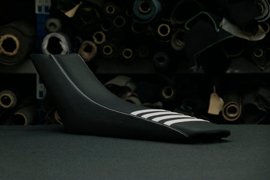 Jor Seat Stripes (White)